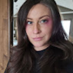 Meet your Posher, Shea